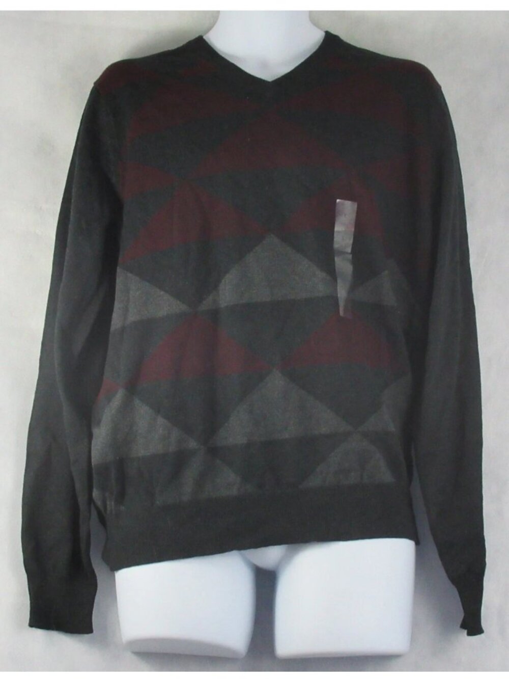 Perry Ellis Men's Geometric V-Neck Pullover Sweater, Port Red Black